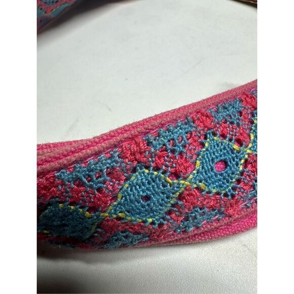 Laurel Burch Colorful Wild Cats Foil Medium Scoop Tote - Picture 13 of 15